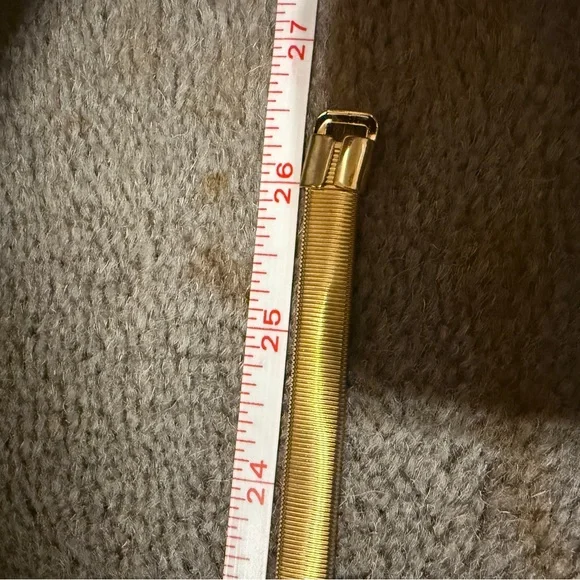 Gold Stretch Lion Head Statement Belt One Size New With Tags - Picture 3 of 4